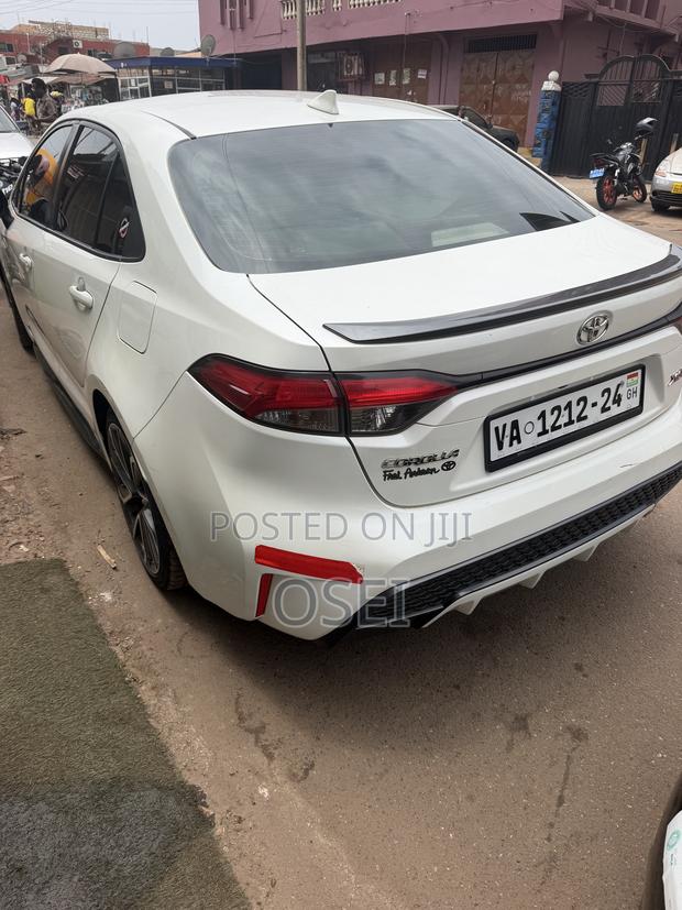 Toyota Corolla 2020 White