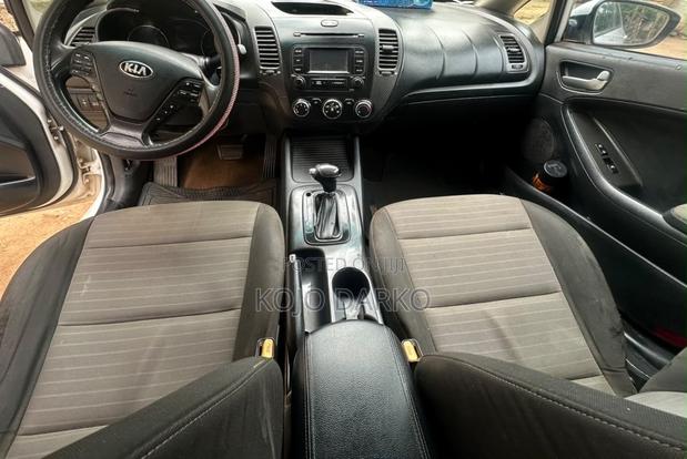 Kia Forte EX Sedan 2015 White