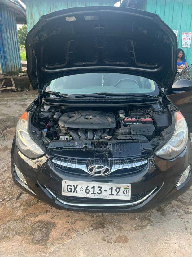 Hyundai Elantra GLS Sedan FWD (1.8L 4cyl 6A) 2013 Black