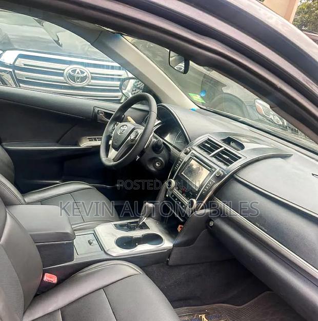 Toyota Camry 2013 Gray