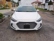 Hyundai Elantra SE Sedan FWD (2.0L 4cyl 6M) 2017 White for sale