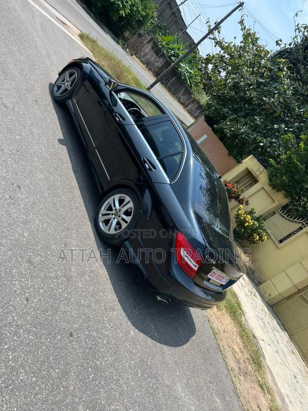 Mercedes-Benz C300 2014 Black
