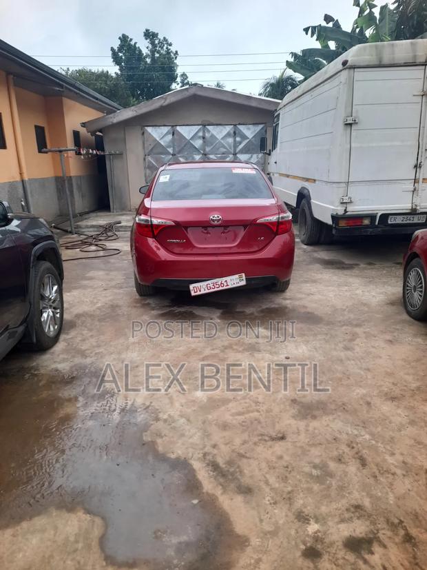Toyota Corolla 2016 Red