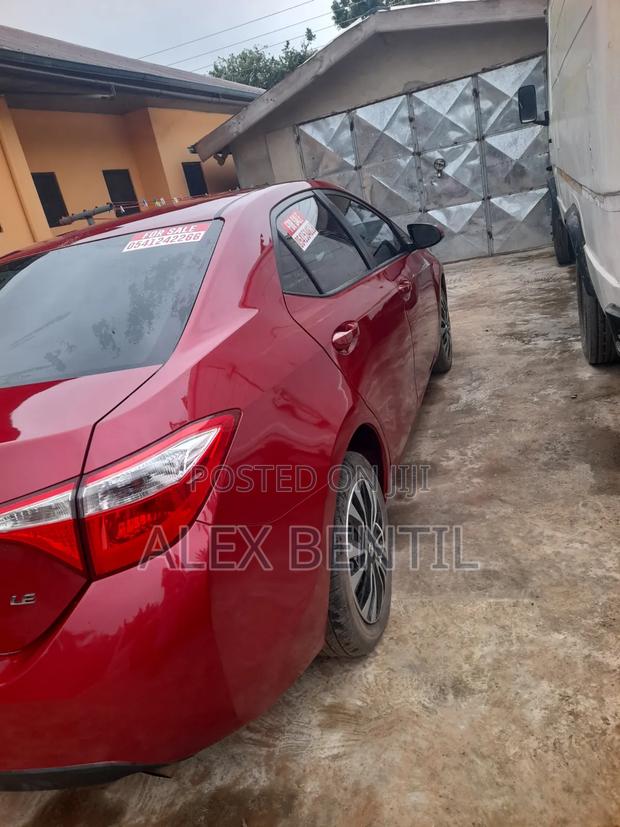 Toyota Corolla 2016 Red
