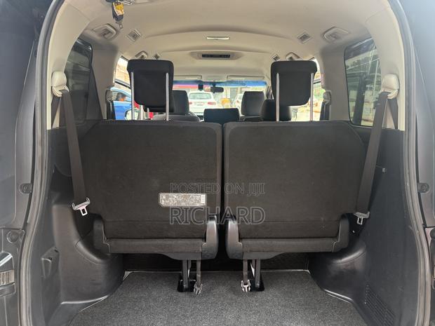 Toyota Voxy 2016 Black