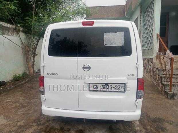 Nissan NP200 2013 White