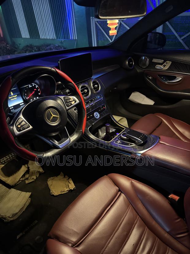 Mercedes-Benz C300 2018 White