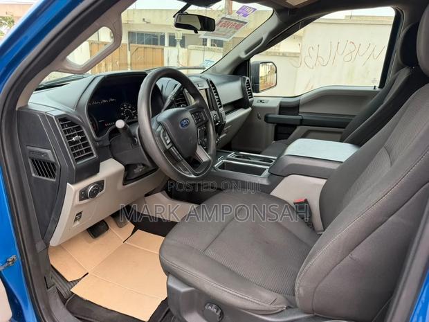Ford F-150 2019 Blue