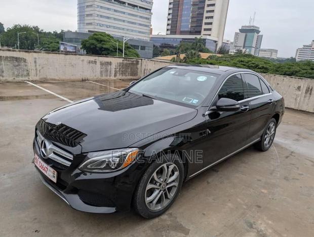 Mercedes-Benz C300 Luxury 4matic Sedan AWD (2.0L 4cyl 7A) 2017 Black