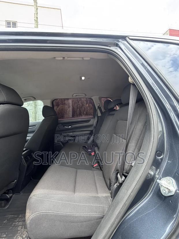 Honda CR-V 2024 Gray