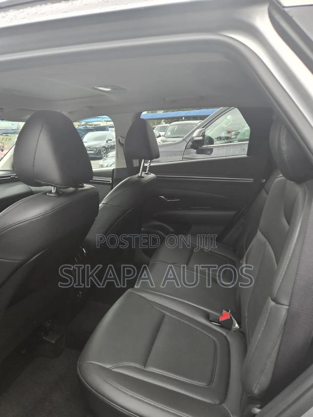 Hyundai Tucson 2023 Silver