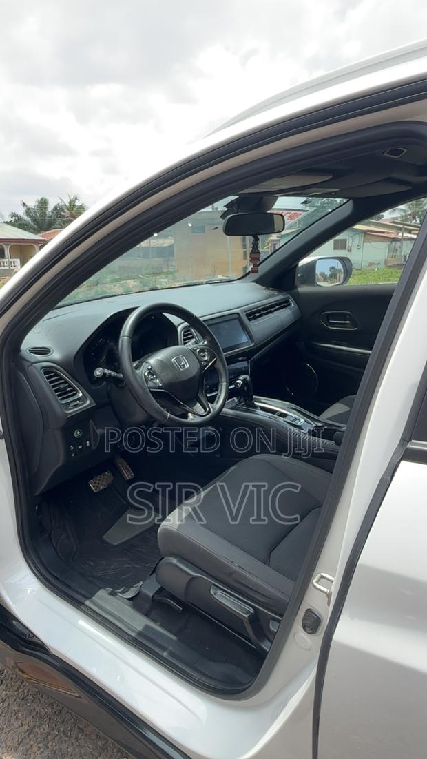 Honda HR-V Sport AWD 2019 White