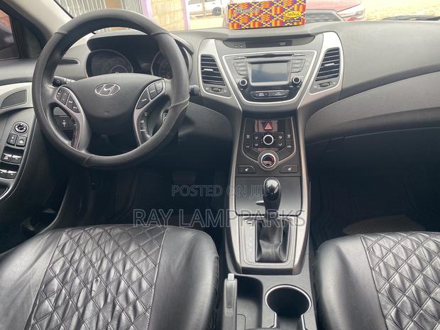 Hyundai Elantra 2015 Gray