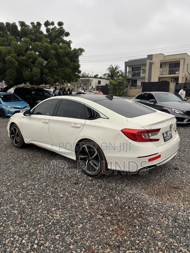 Honda Accord 2019 White