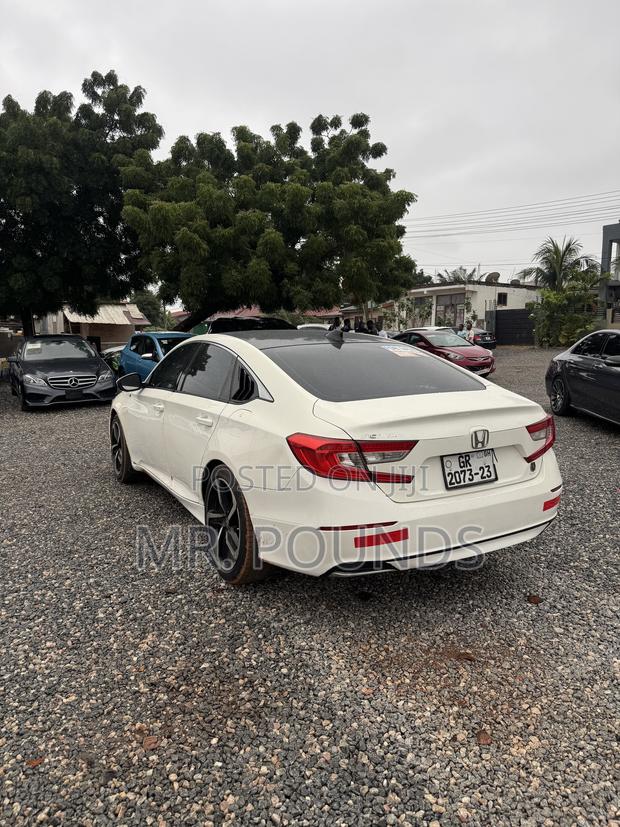 Honda Accord 2019 White