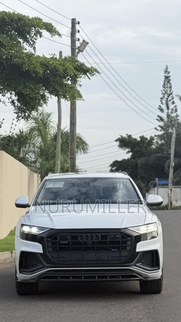 Audi Q8 55 Premium AWD quattro 2020 White