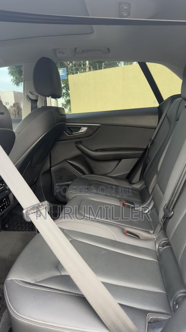 Audi Q8 55 Premium AWD quattro 2020 White