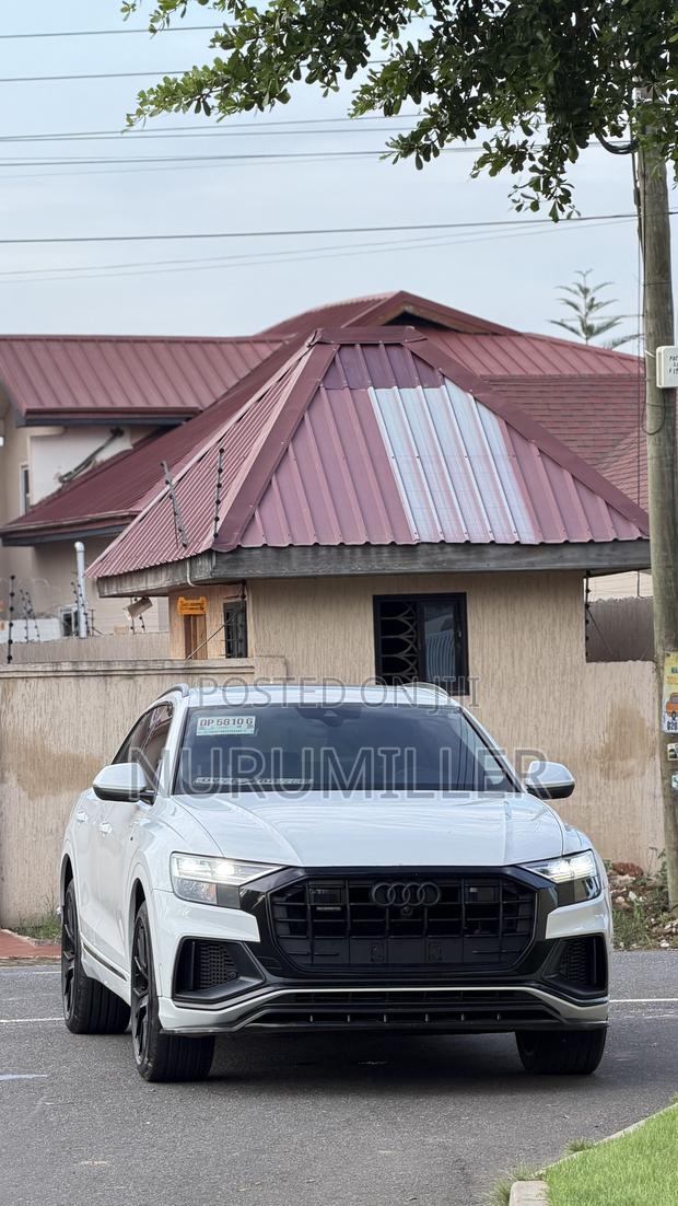 Audi Q8 55 Premium AWD quattro 2020 White