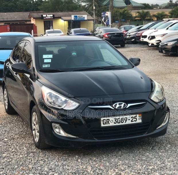 Hyundai Accent 2012 Black