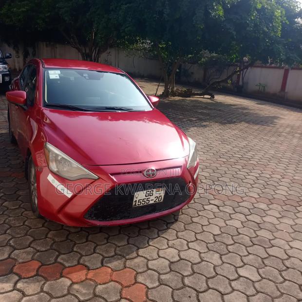 Scion iA Base 2016 Red