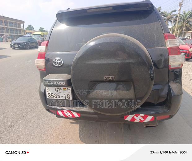 Toyota Land Cruiser Prado 2011 Black