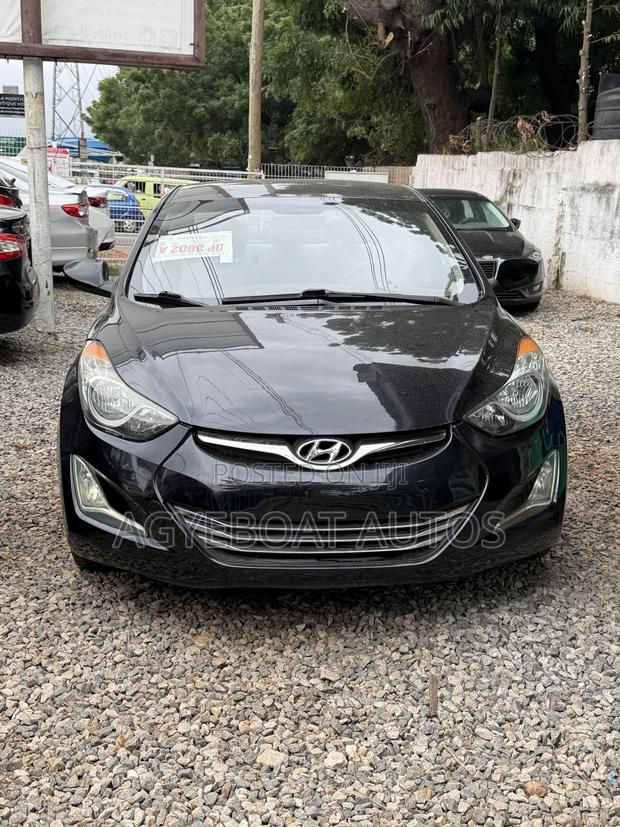 Hyundai Elantra 2016 Black