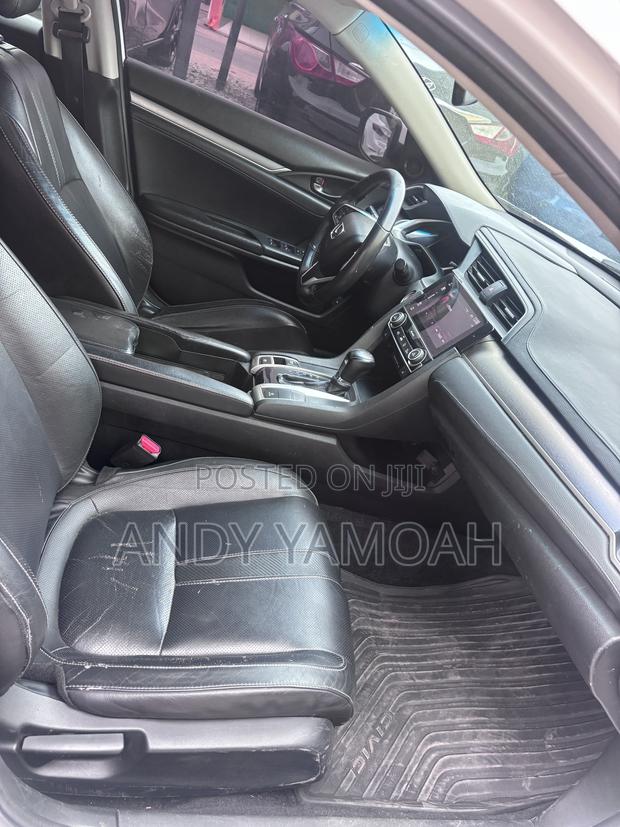 Honda Civic 2016 White