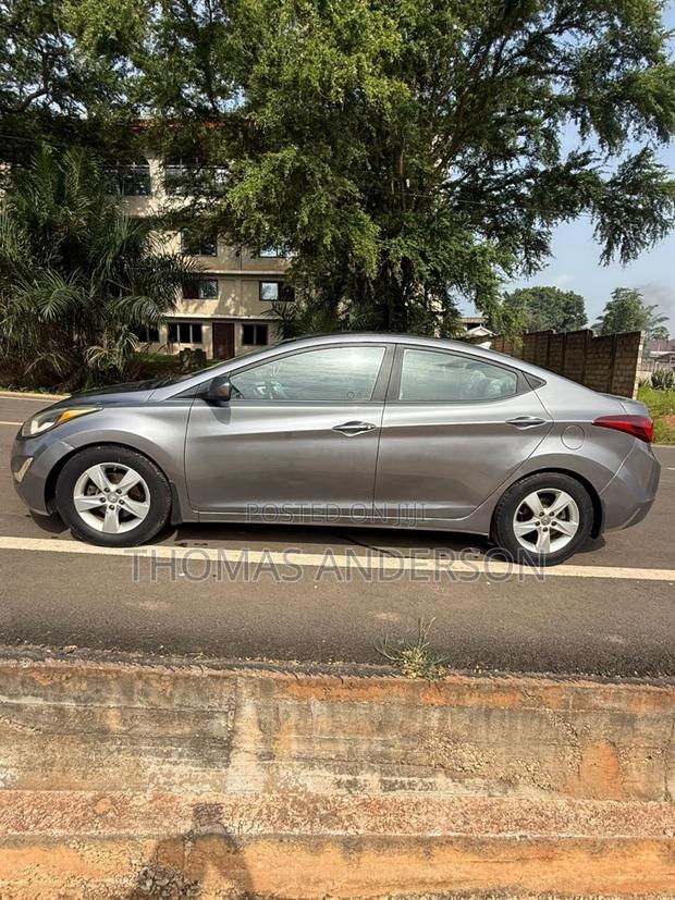 Hyundai Elantra 2014 Gray