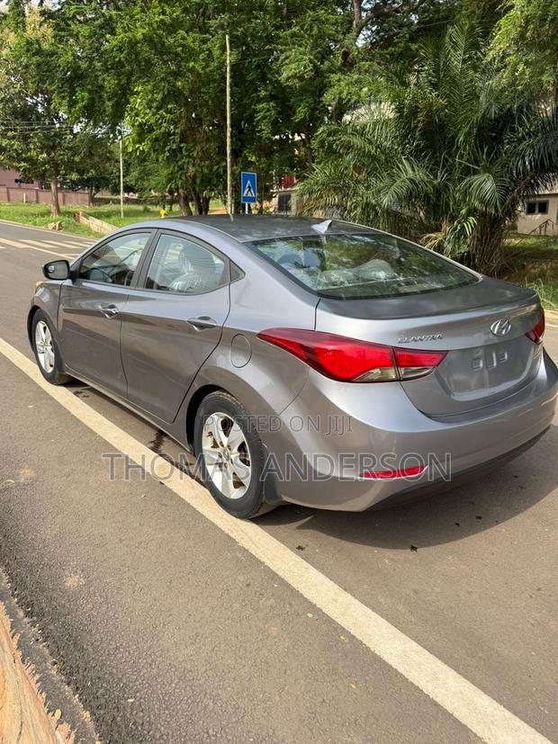 Hyundai Elantra 2014 Gray