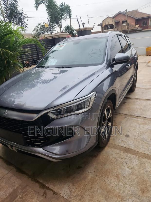 BYD Song Pro DM-i 2024 Gray