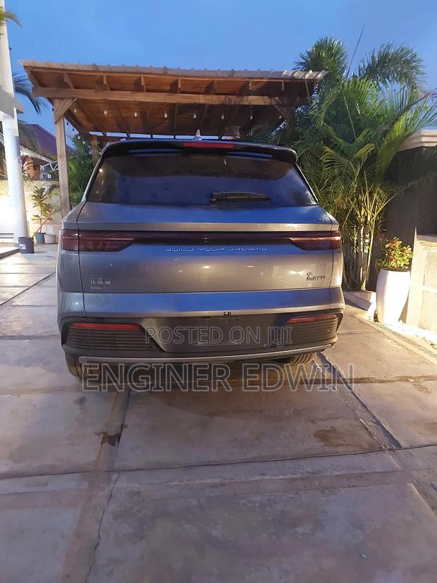 BYD Song Pro DM-i 2024 Gray