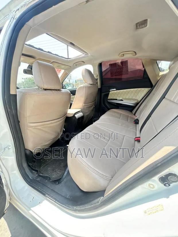 Honda Crosstour 3.5 AWD 2015 White