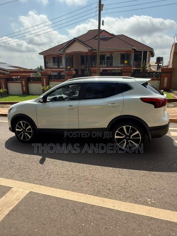 Nissan Qashqai 2018 White