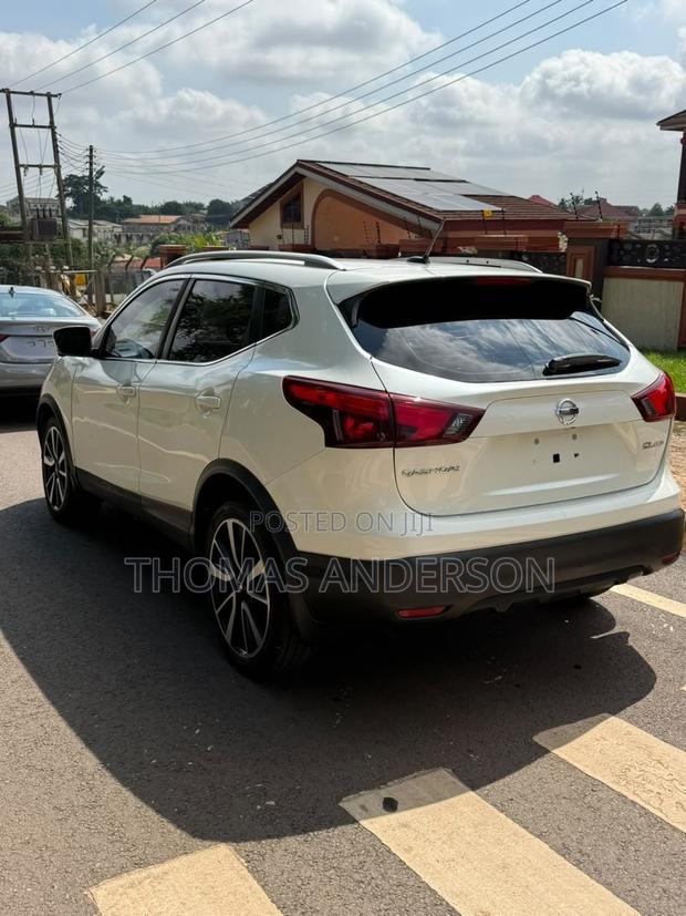 Nissan Qashqai 2018 White