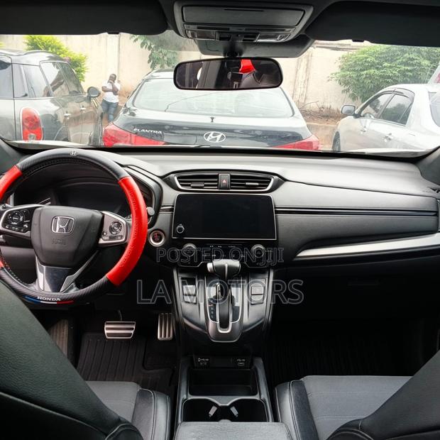 Honda CR-V 2021 White