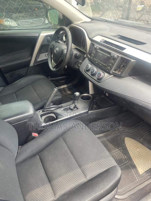 Toyota RAV4 2016 Gray