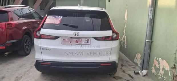 Honda CR-V 2024 White