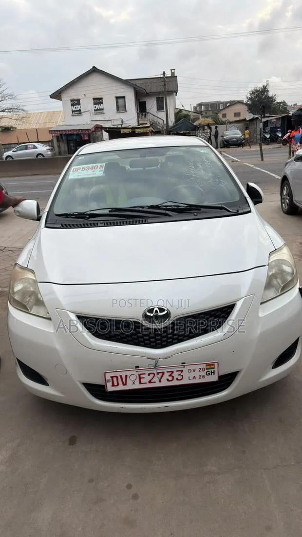 Toyota Belta 2012 White