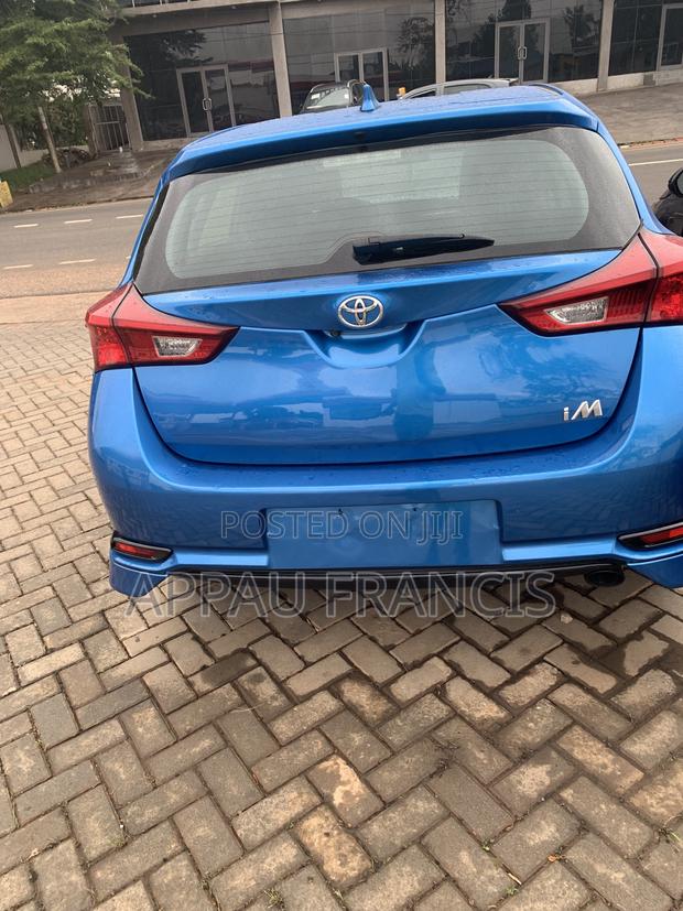 Toyota Corolla Hatchback 2019 Blue