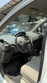 Toyota Vitz 1.0 FWD 5dr 2010 White for sale