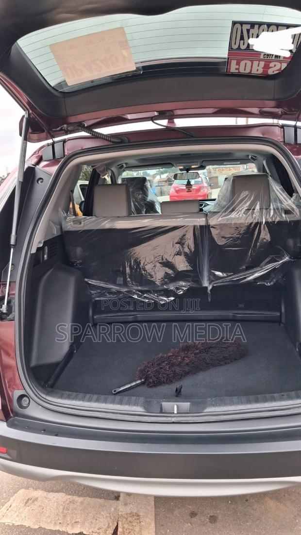 Honda CR-V 2019 Red