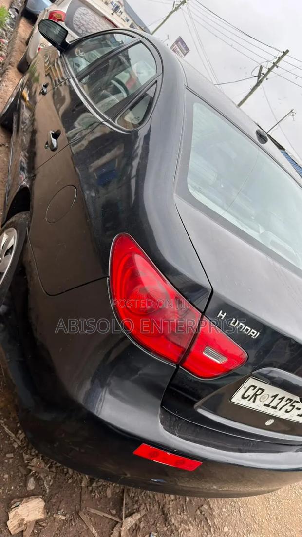 Hyundai Elantra 2008 Black