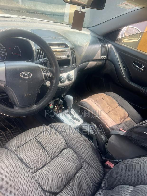 Hyundai Elantra SE 2010 White