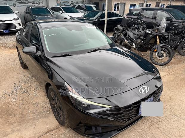 Hyundai Elantra SE 2021 Black