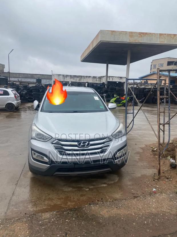 Hyundai Santa Fe 2015 Silver