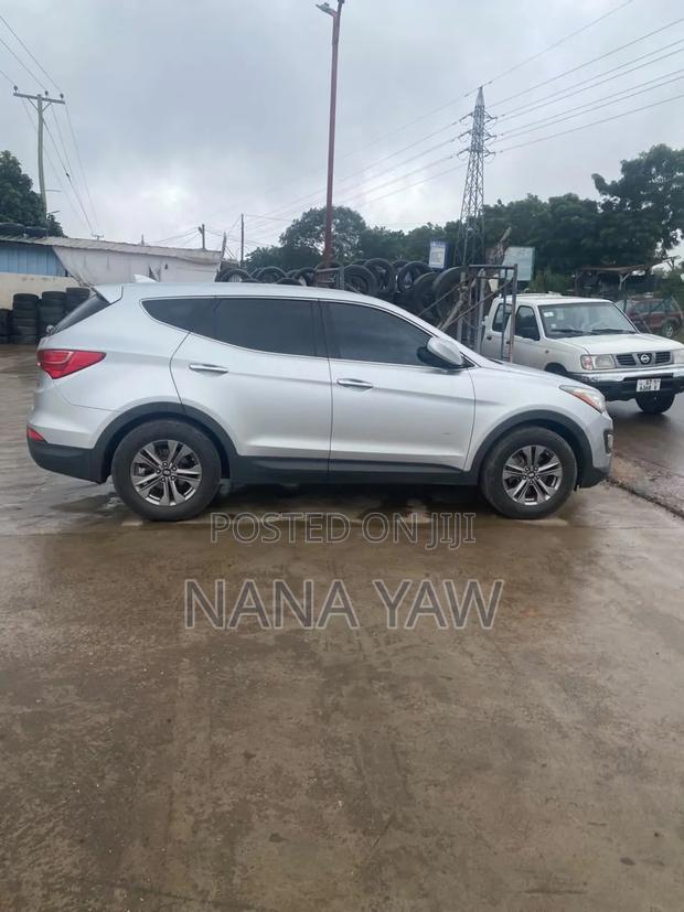 Hyundai Santa Fe 2015 Silver