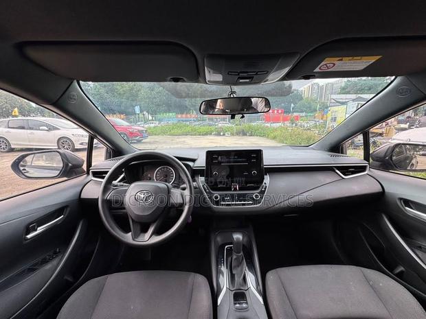 Toyota Corolla SE (1.8L 4cyl 6M) 2019 Black
