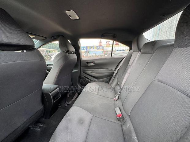 Toyota Corolla SE (1.8L 4cyl 6M) 2019 Black