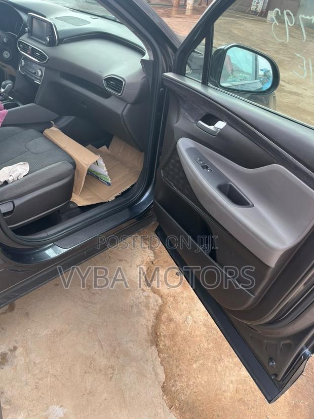 Hyundai Santa Fe SE 2.4 AWD 2020 Gray
