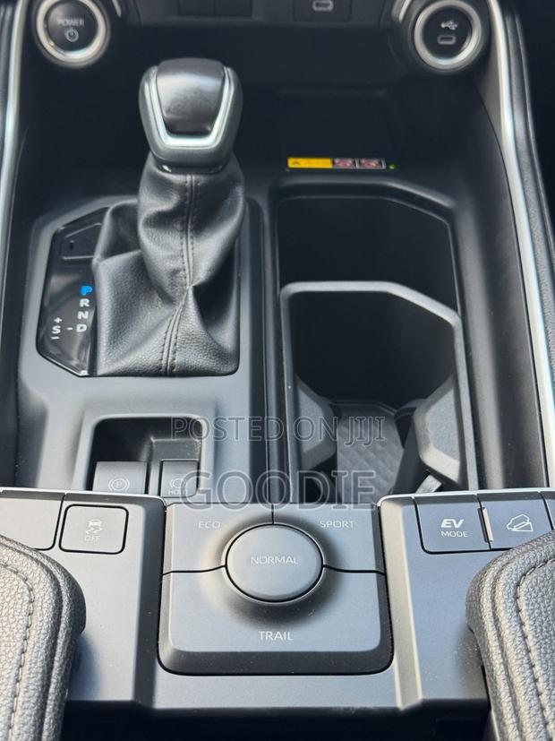 Toyota Grand Highlander XLE AWD 2024 Blue